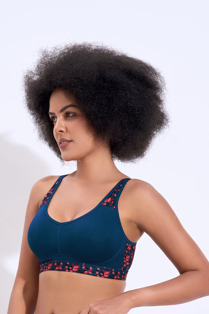 Non wired sports bra
